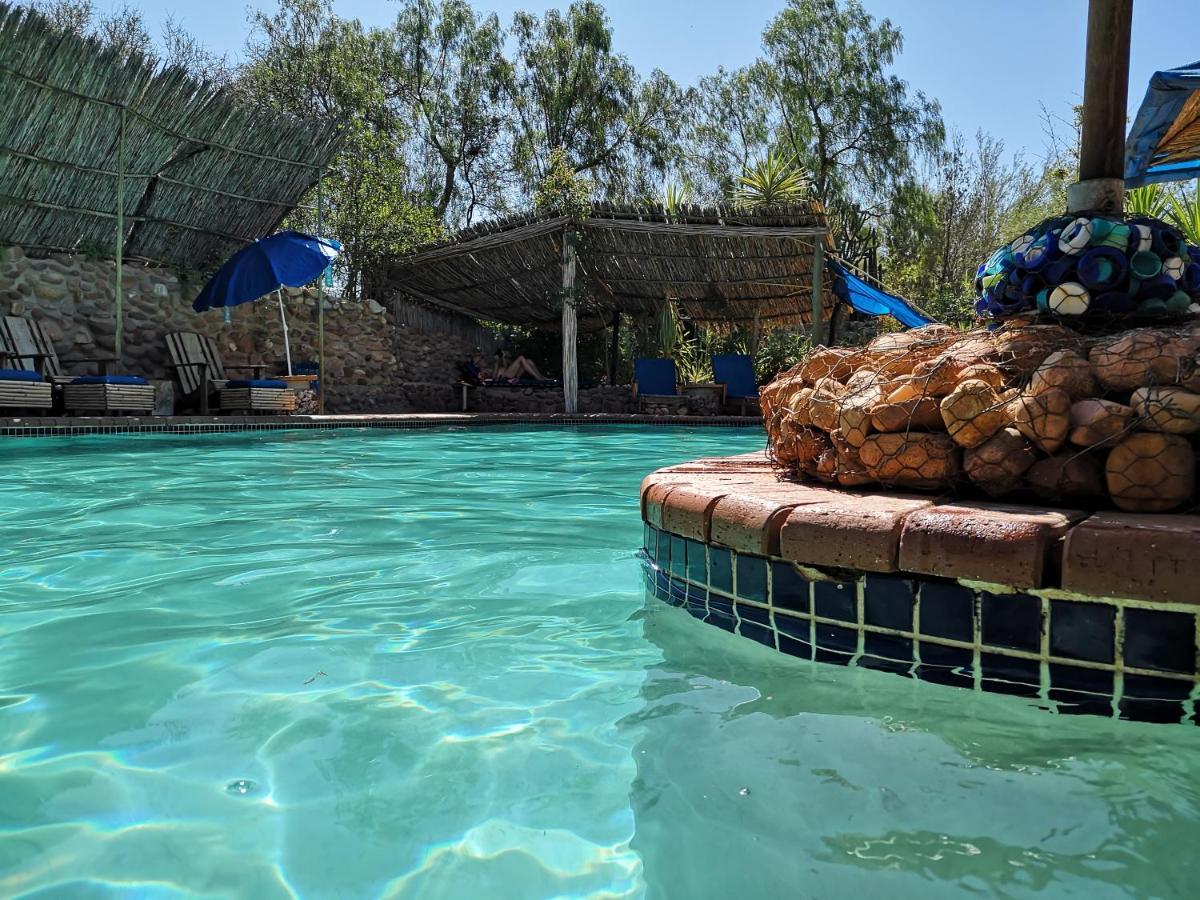 Amber Lagoon Backpackers Lodge Vleirivier Esterno foto